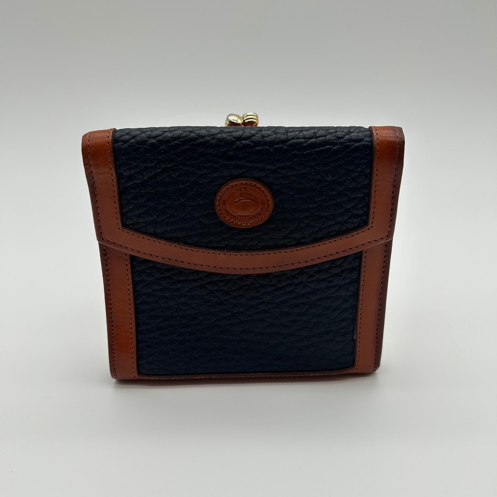 Vintage Dooney & Bourke Trifold Wallet Womens Navy Blue Tan Kiss Lock Leather - Picture 1 of 14